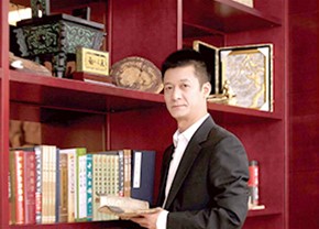 鑫華的自動(dòng)點(diǎn)膠機(jī)產(chǎn)品質(zhì)量穩(wěn)定，經(jīng)久耐用